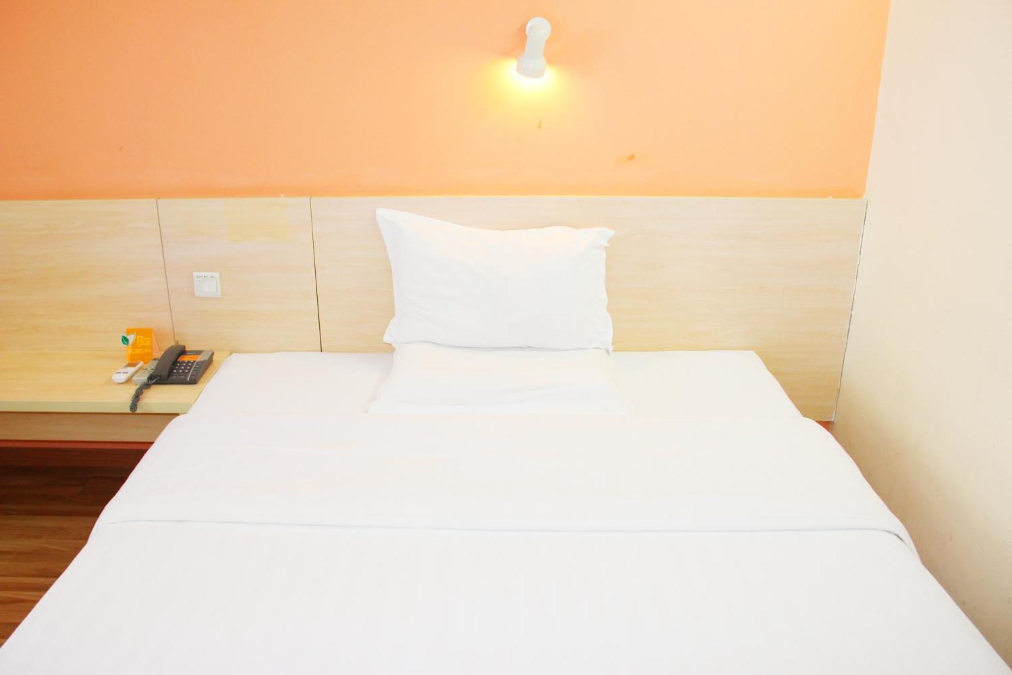 7Days Inn Beijing Shunyi Development Zone Xiandai Auto Mall Exterior foto